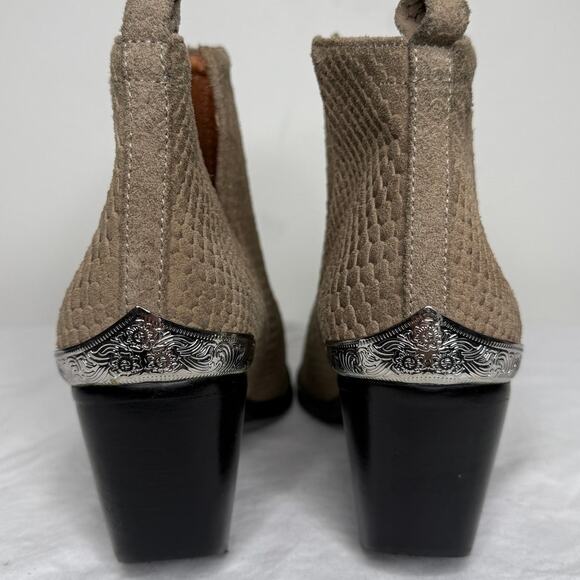 Jeffrey Campbell Cromwell Western Bootie Taupe Snakeskin - Picture 7 of 10